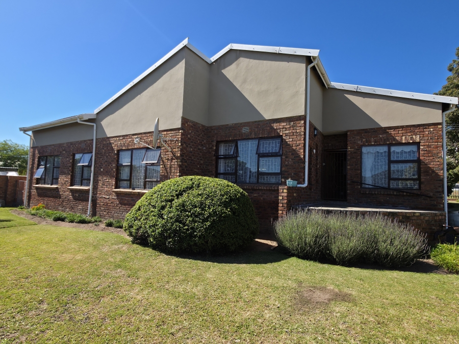 3 Bedroom Property for Sale in Kareedouw Eastern Cape